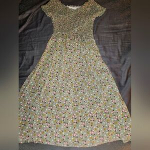 Sunset Sky Girls grass green floral flared dress girls size 7/8 Like New